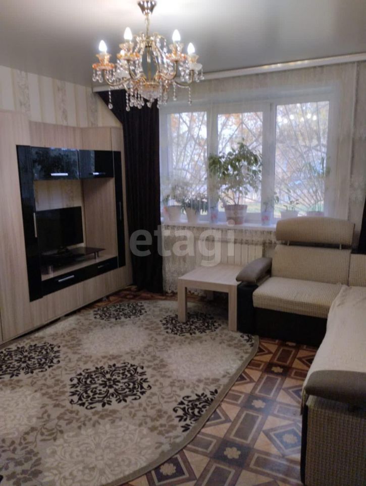 2-комн квартира Каменская улица