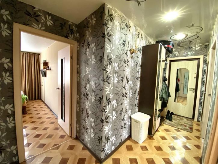 2-комн квартира Школьная улица