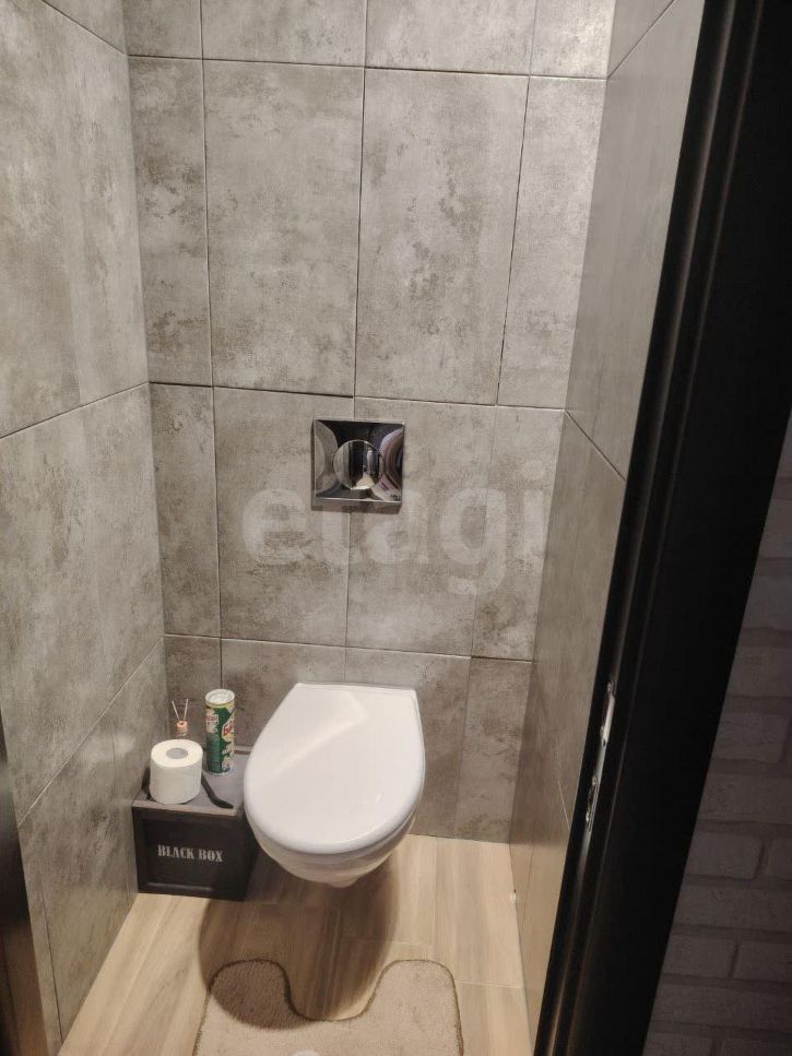 2-комн квартира улица Бажова