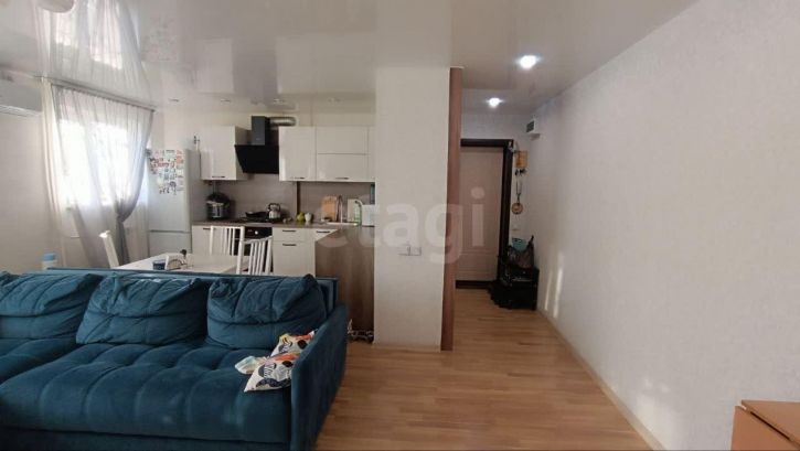 3-комн квартира улица Суворова