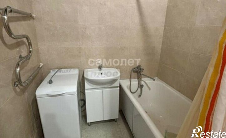 2-комн квартира ул Набережная, 17,  д. 17