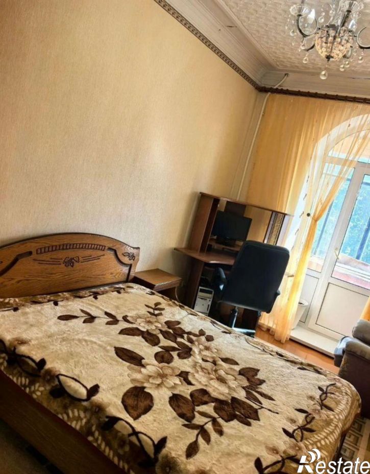 2-комн квартира ул Стахановская, 1,  д. 1