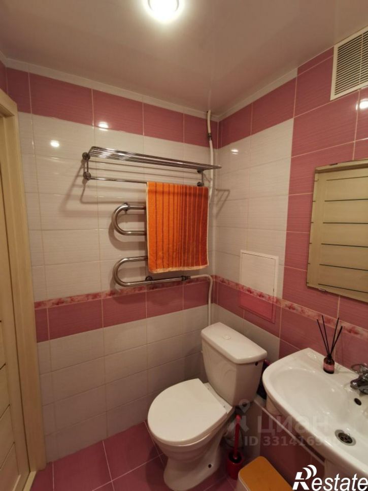 2-комн квартира пр-кт Победы, 42А,  д. 42А