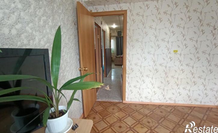 4-комн квартира ул Дзержинского, 37 1,  д. 37 1,  к. 1