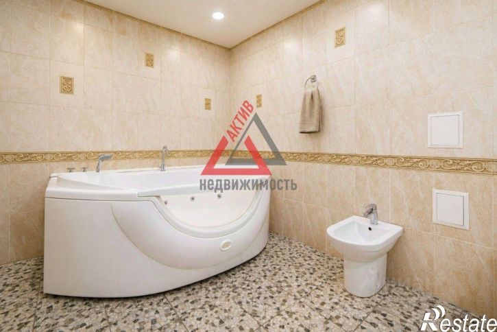 4-комн квартира ул Мичурина, 63А,  д. 63А