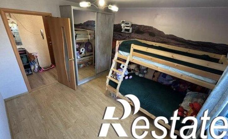 3-комн квартира улица Кирова, 23,  д. 23