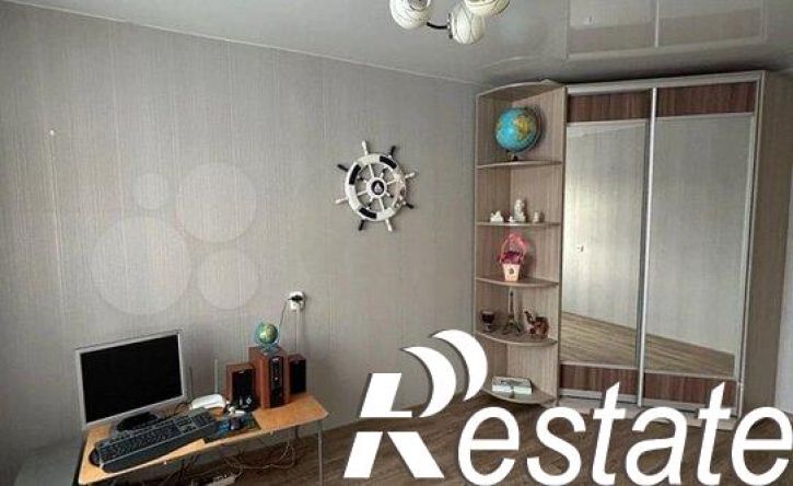 3-комн квартира улица Суворова, 33,  д. 33